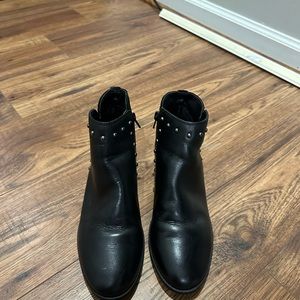Aldo ankle boot - size 8